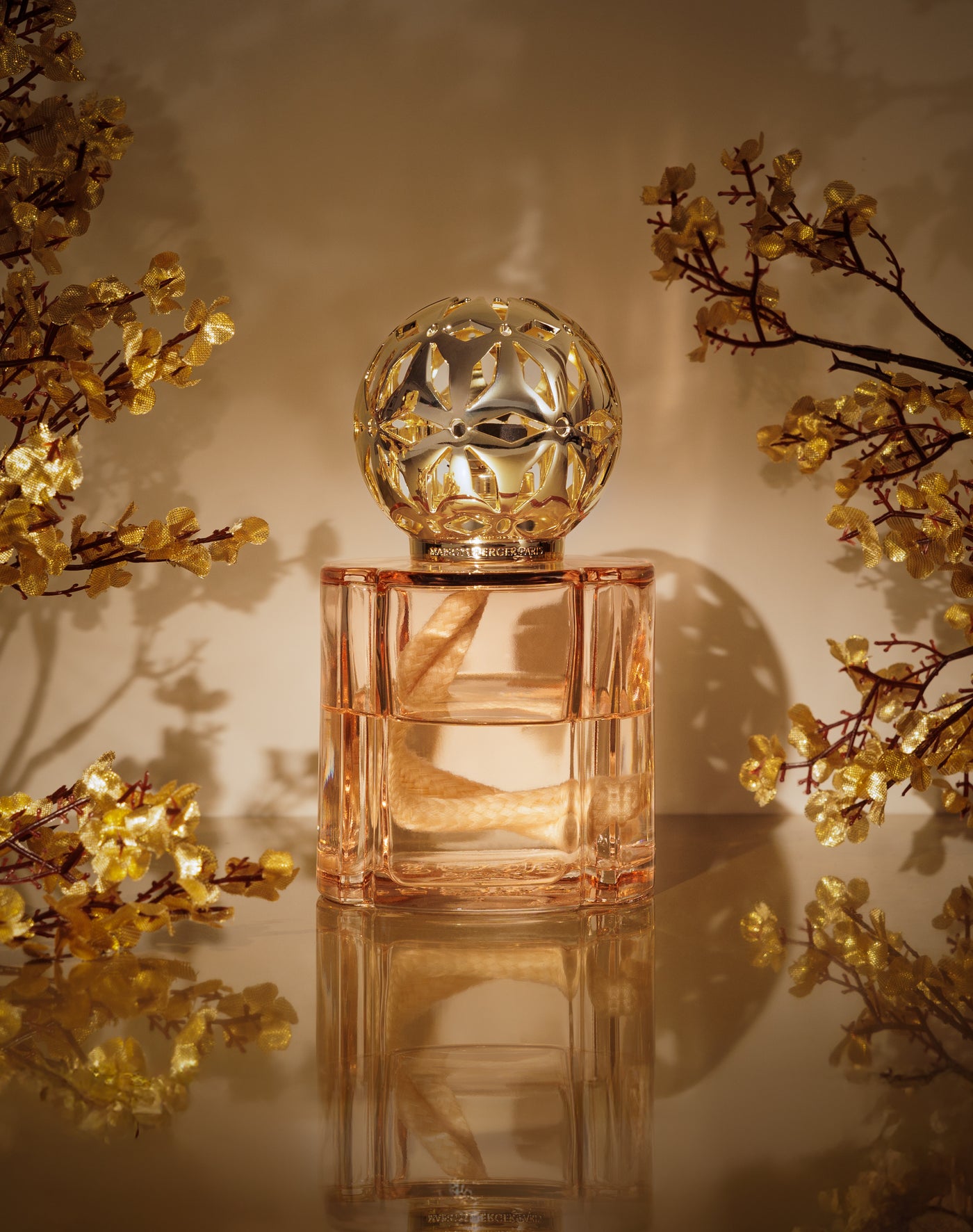 Cofre lámpara Berger Pomelis Nude