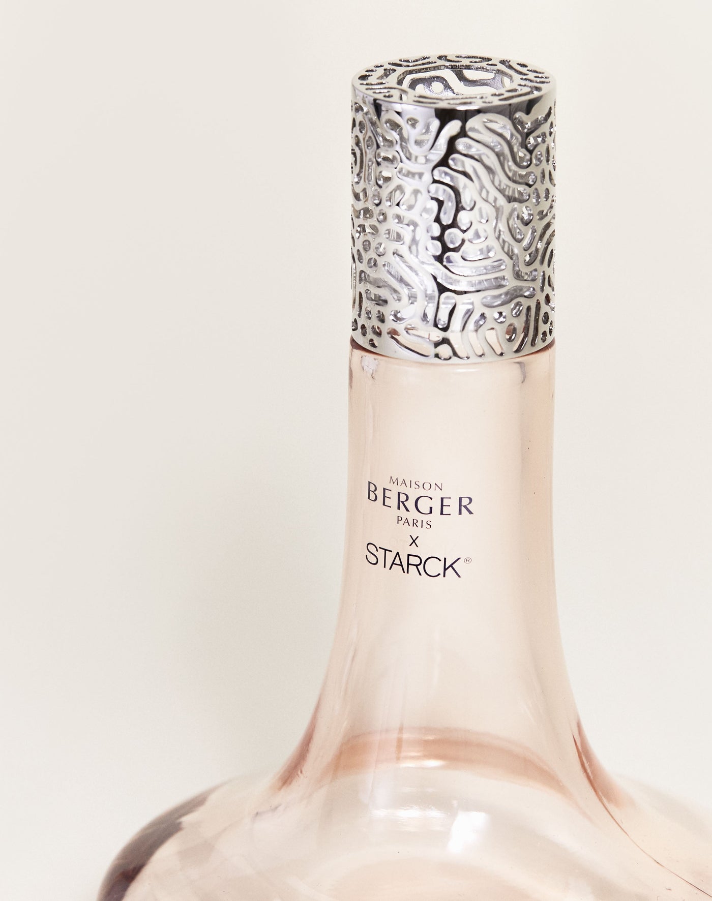 Cofre lámpara Berger by Starck Peau de Soie