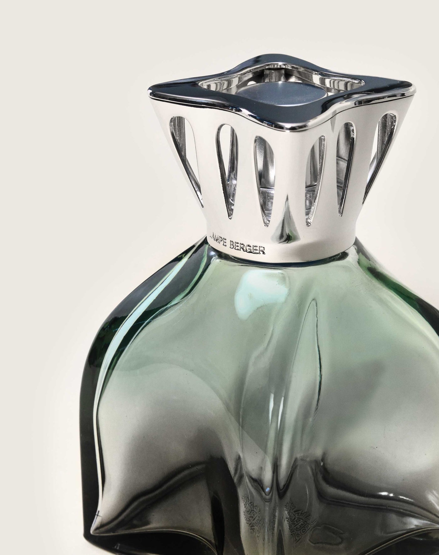 Cofre lámpara Berger Lilly Vert