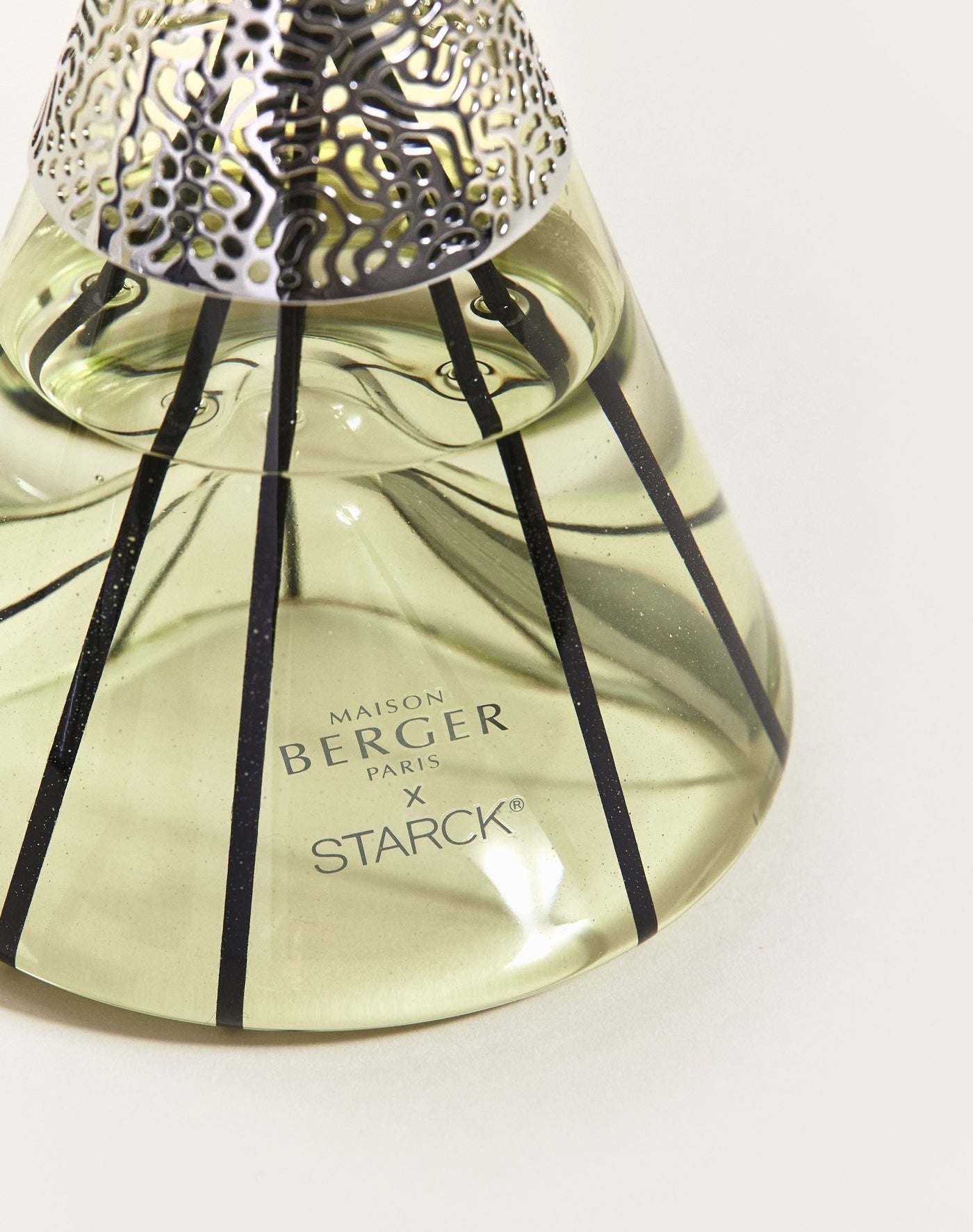 Bouquet perfumado by Starck Peau d'Ailleurs