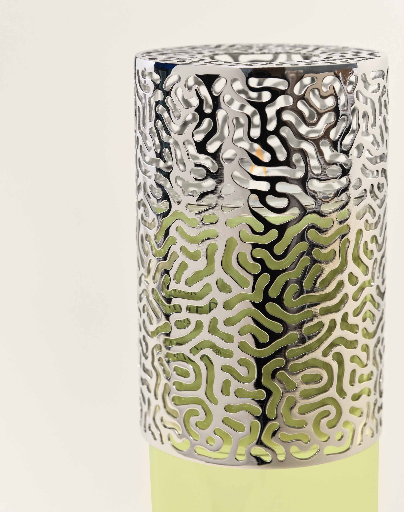 Vela candelero by Starck Peau d'Ailleurs