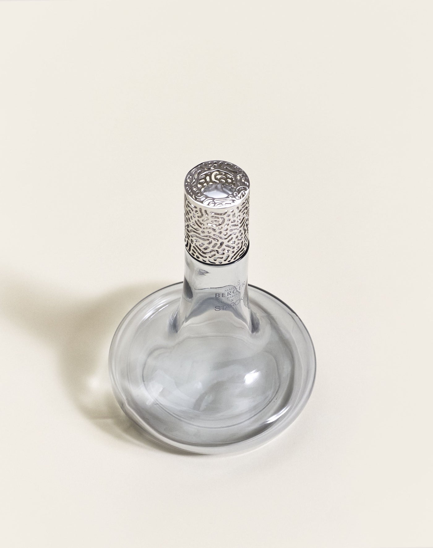 Cofre lámpara Berger by Starck Peau de Pierre